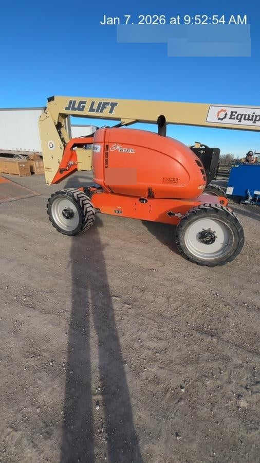 2021 JLG 600AJ