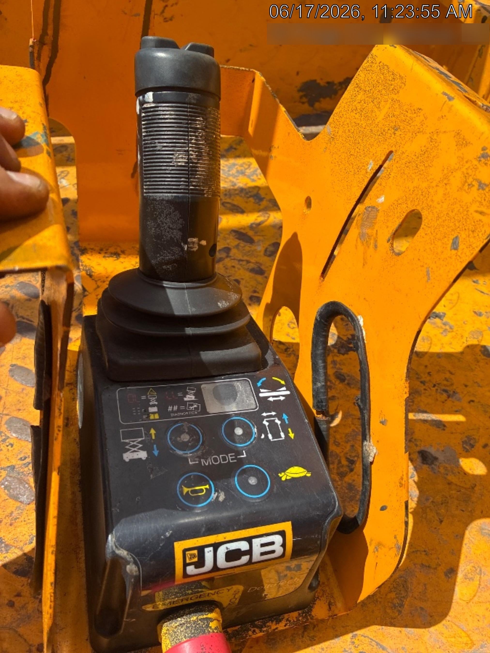 2021 JCB S2632E