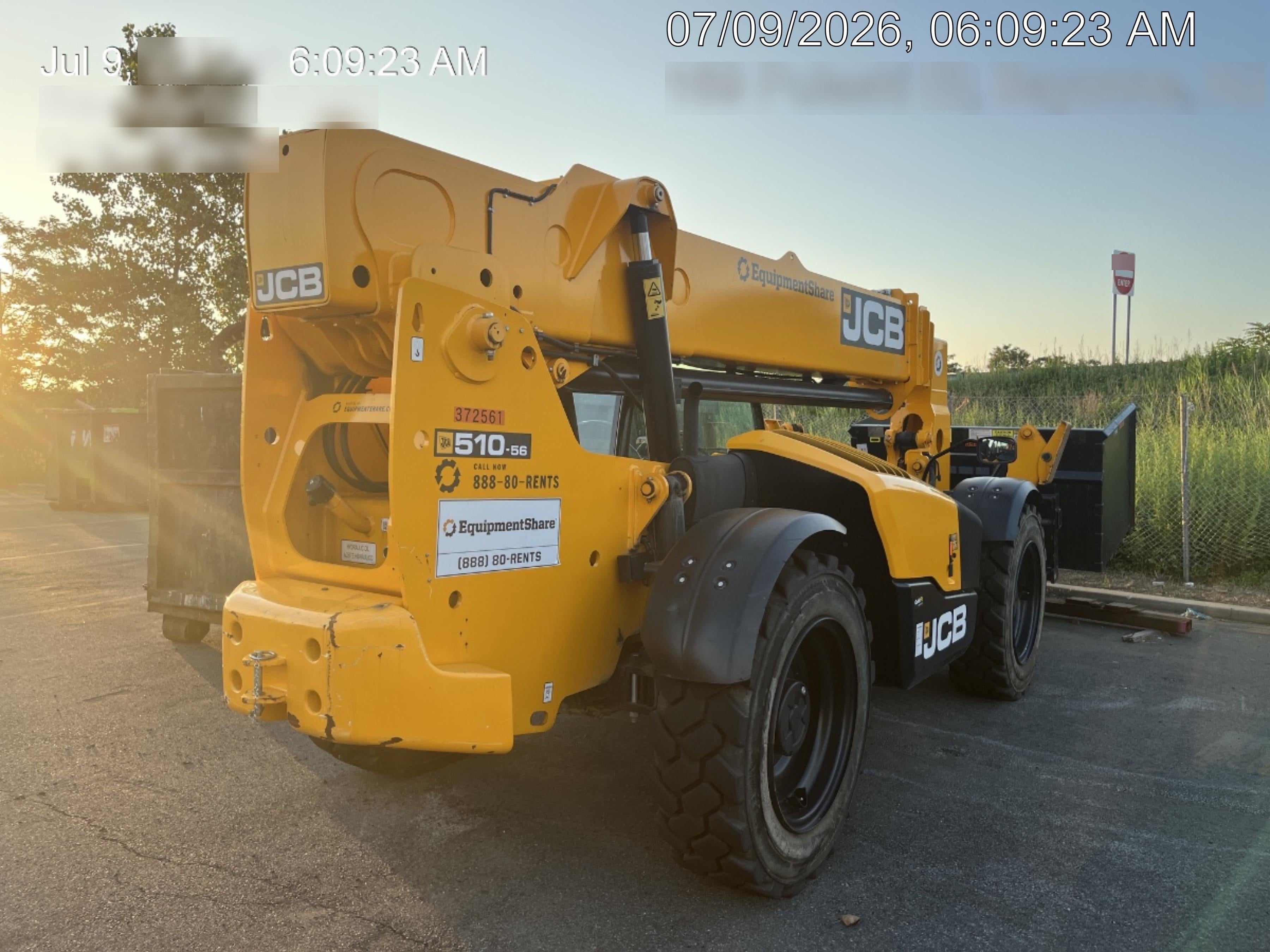 2023 JCB 510-56