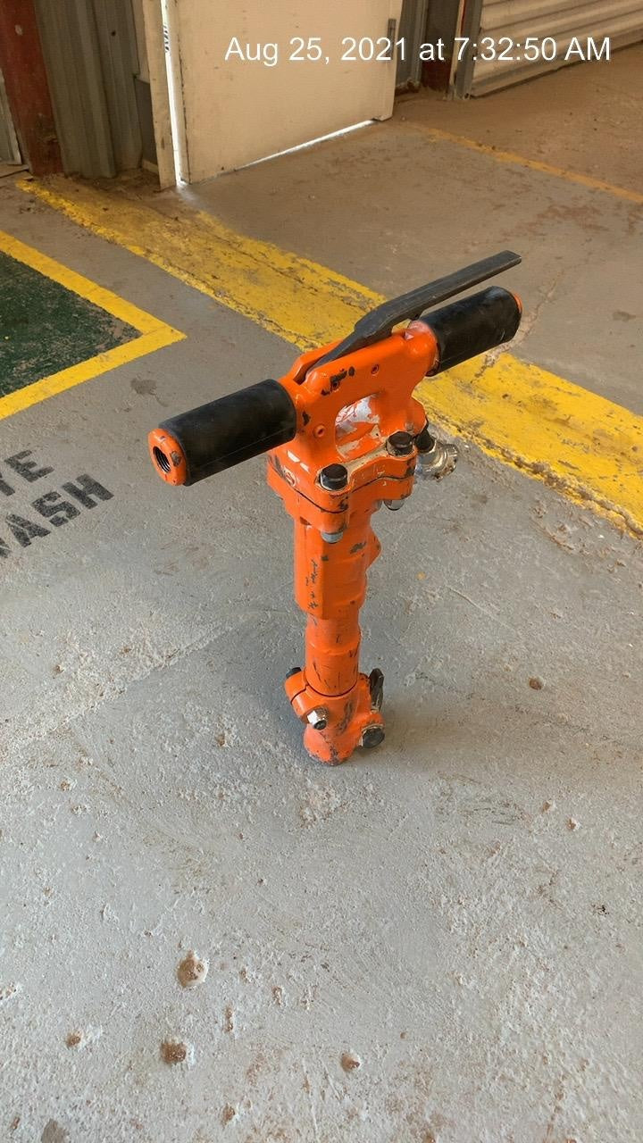 2021 MICHIGAN PNEUMATIC MP-30-1