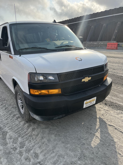 2023 CHEVROLET Express Van - Rental