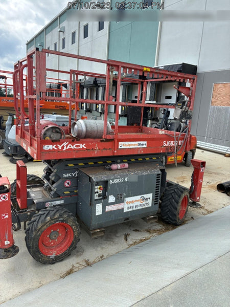 2018 SKYJACK SJ6832 RT