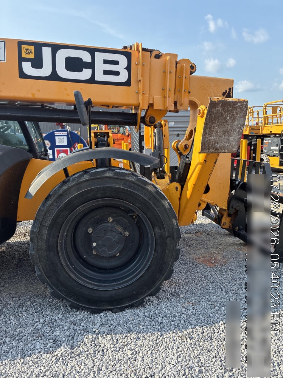 2021 JCB 510-56