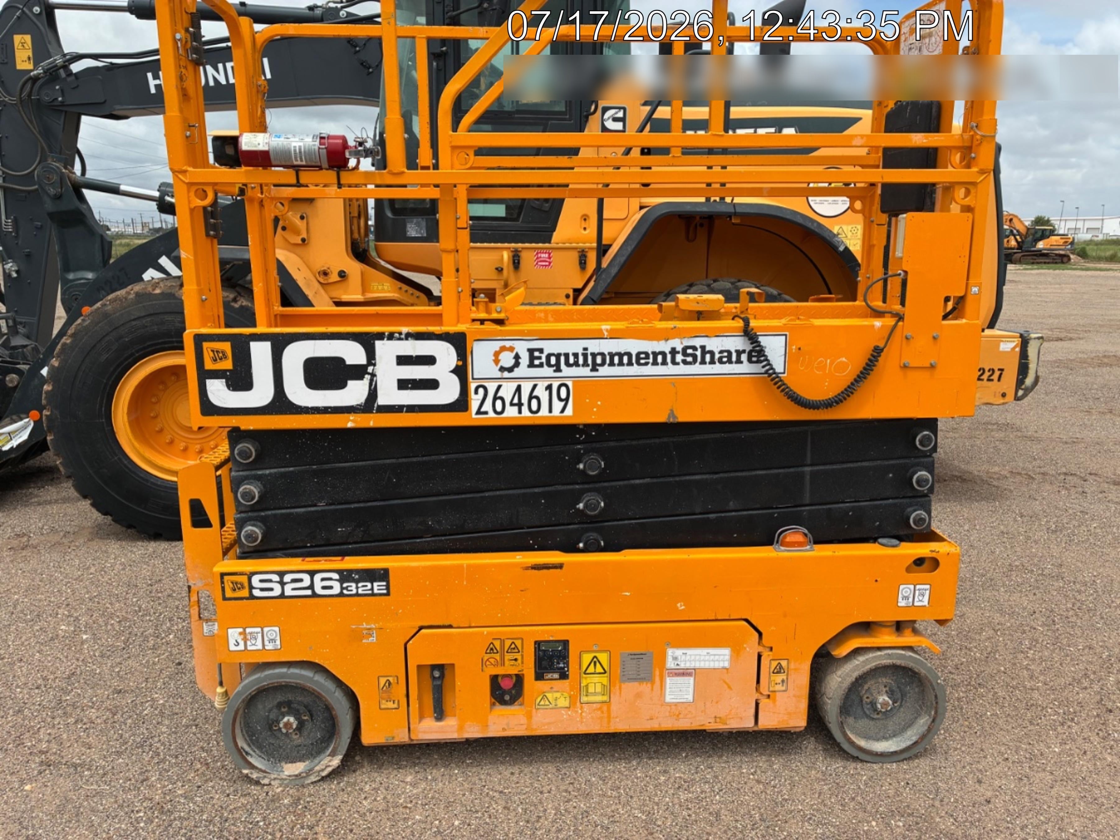 2022 JCB S2632E