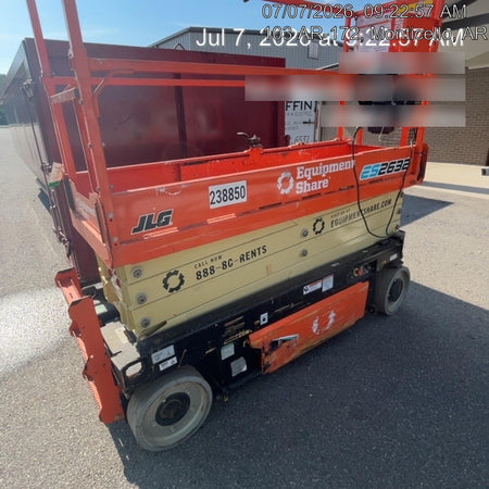 2022 JLG ES2632
