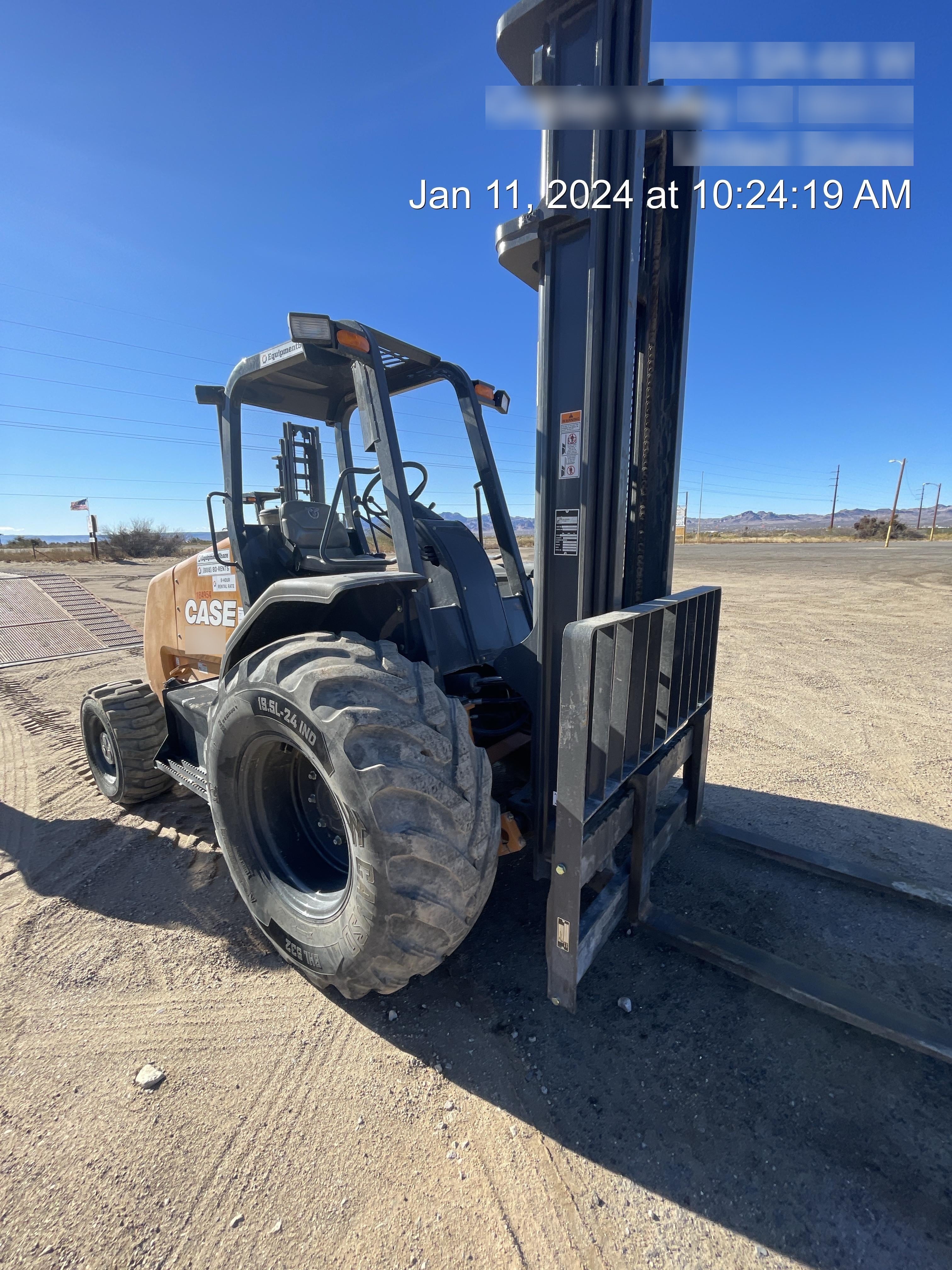 2021 CASE 588H