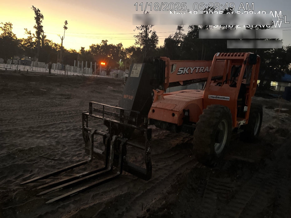 2017 Skytrak 6042 42' REACH, PALLET FORKS, 6k, FOAM FILLED TIRES