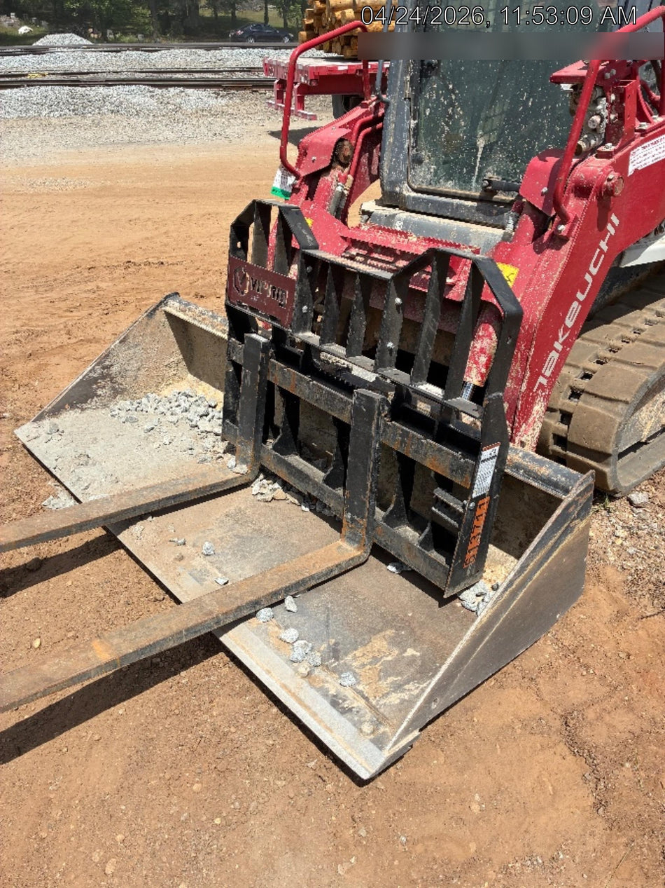 2025 VIRNIG 48" Pallet Forks - Virnig