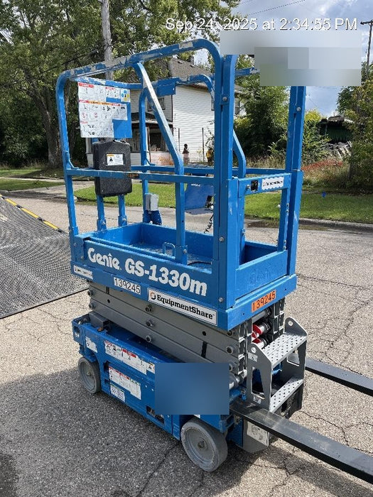 2021 GENIE GS-1330m