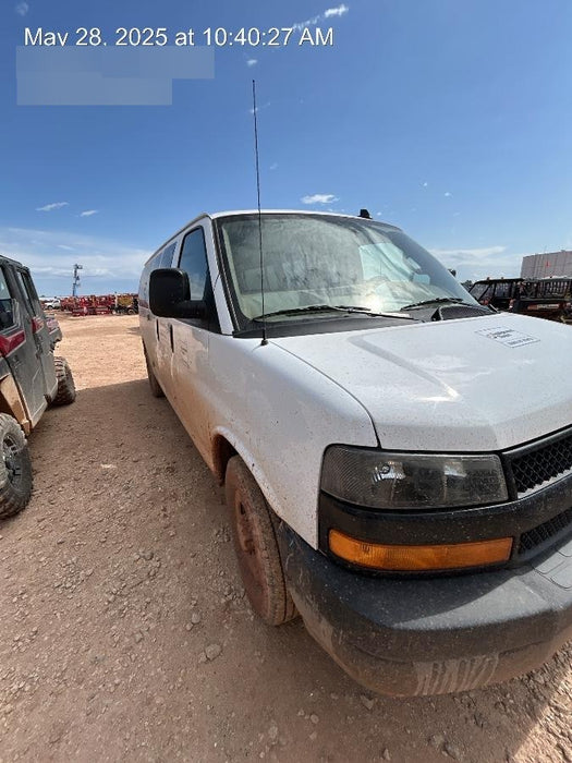 2023 CHEVROLET Express Van - Rental