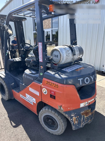 2022 TOYOTA 50-8FGU25