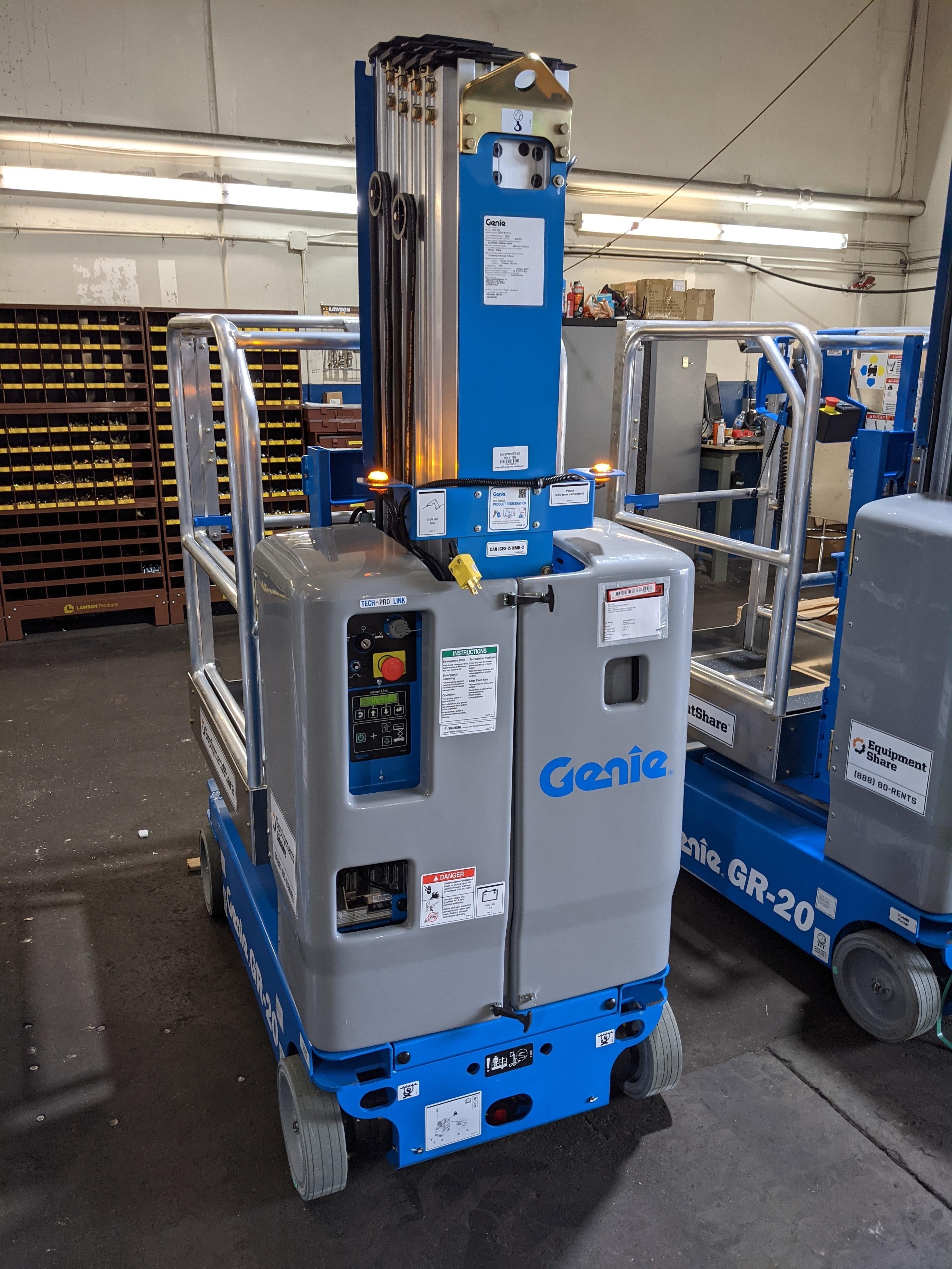 2021 GENIE GR-20