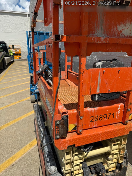 2022 JLG ES1932