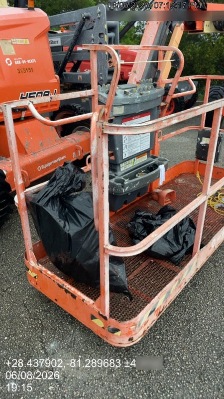 2023 JLG 460SJ