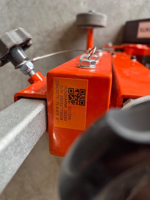 2025 HUSQVARNA CG 200