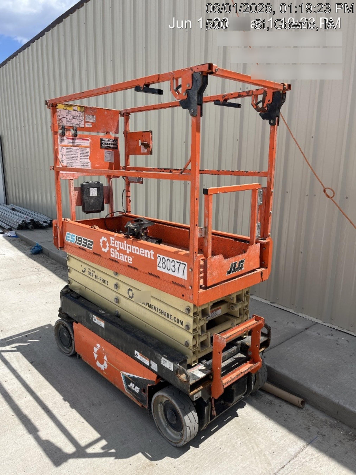 2022 JLG ES1932