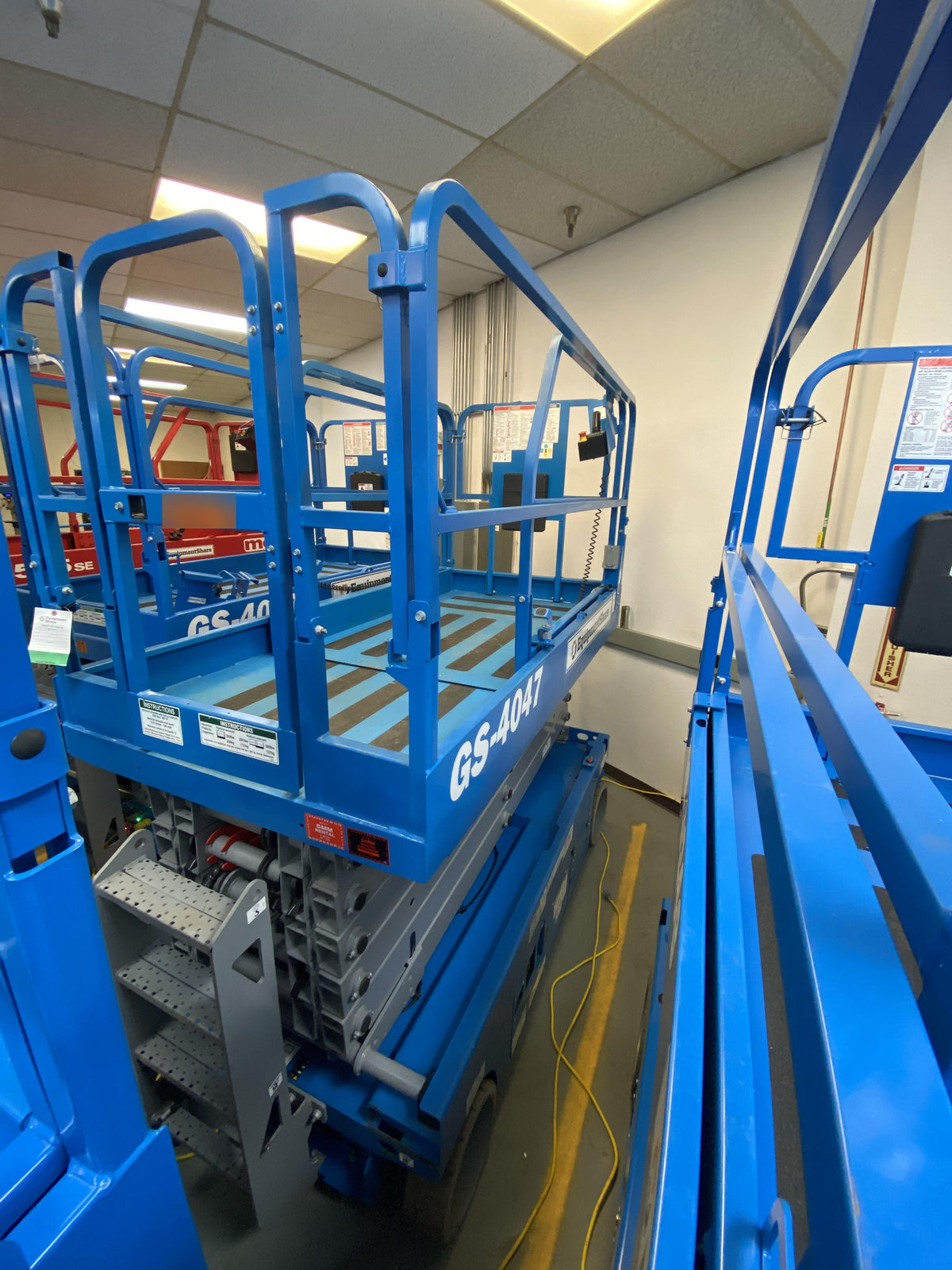 2018 GENIE GS-4047