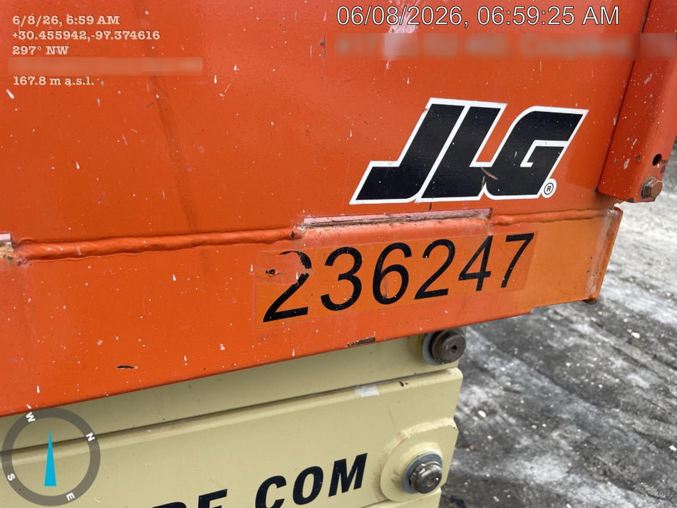 2022 JLG ES3246