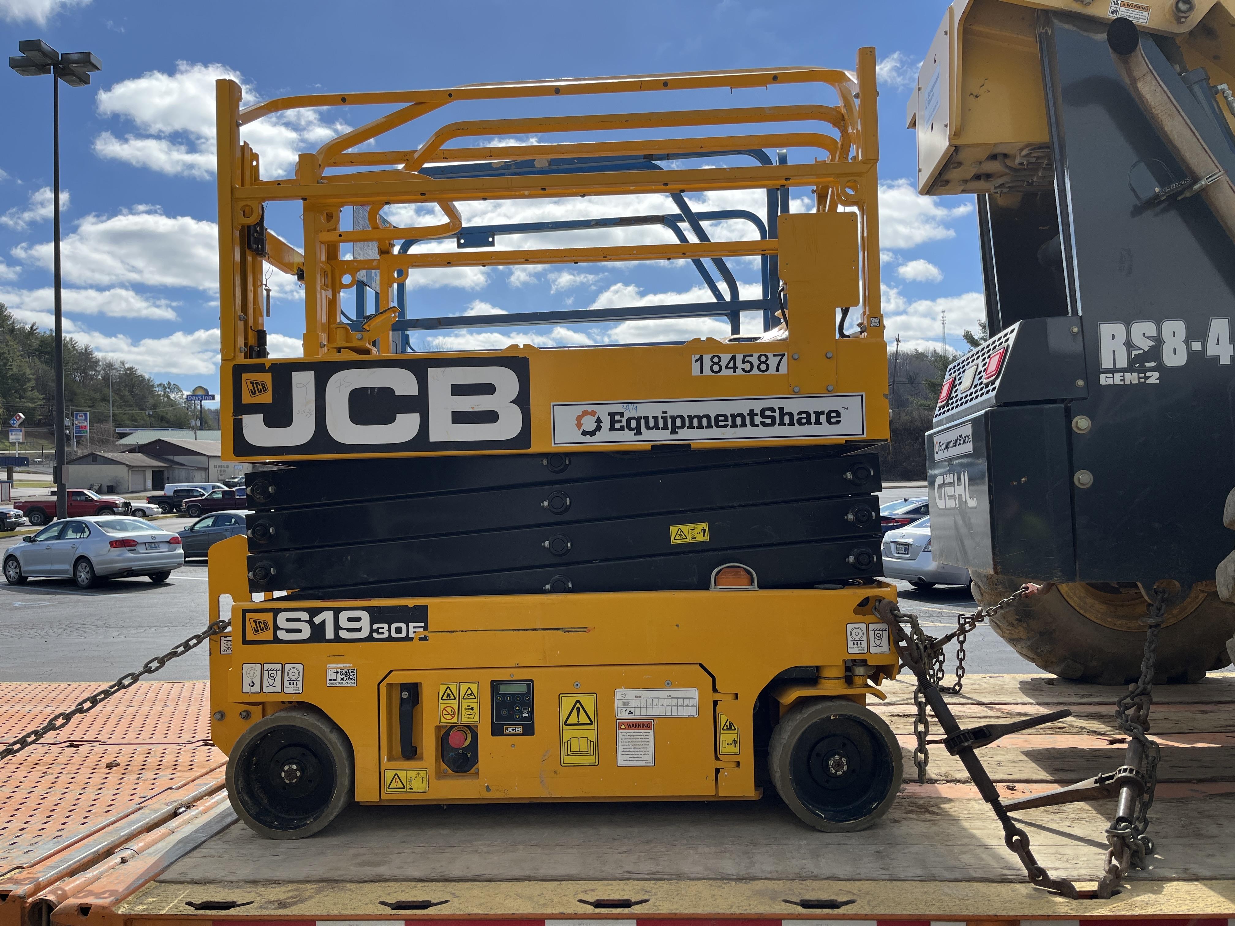 2021 JCB S1930E