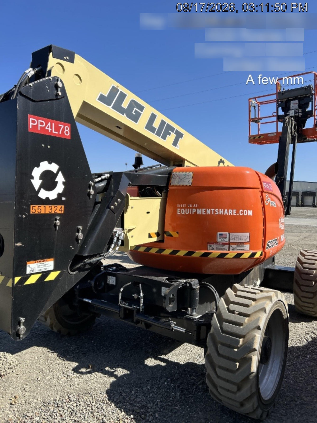 2025 JLG 600AJ