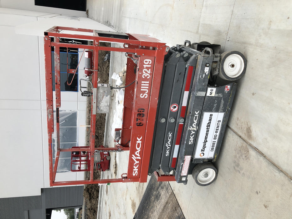 2018 SKYJACK SJIII-3219