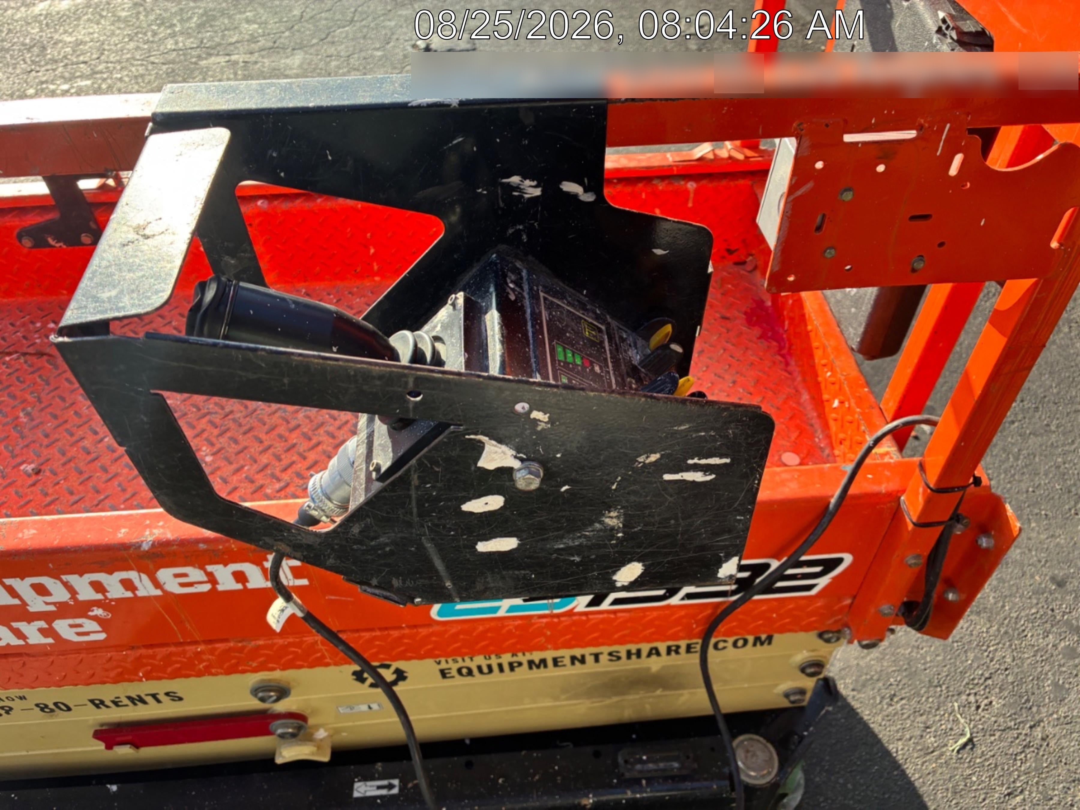 2023 JLG ES1932