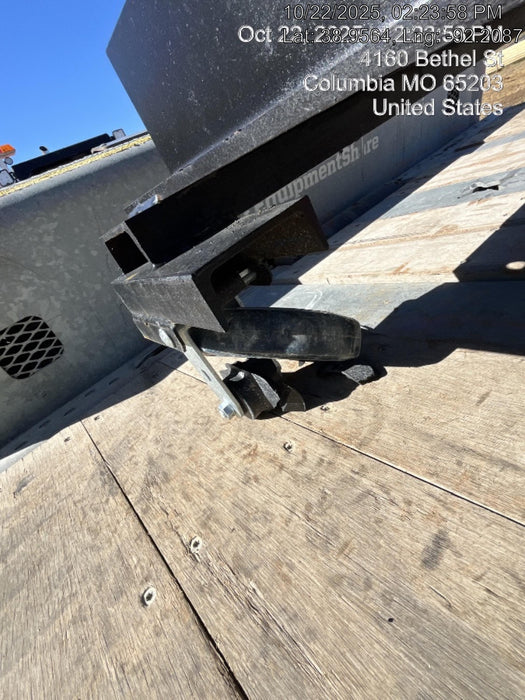 2025 STAR INDUSTRIES M-1820 - Self-Dump Hopper