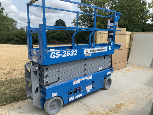 2020 Genie GS-2632 Solid NM Tires, Folding Rails with Half-Height Swing Gate, Beacon