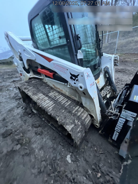 2020 Bobcat T740 74Hp T4, Cab/Heat/Air, Selectable Joystick Controls, Aux Hydraulics, Backup Alarm, P29 Performance Package, Rubber Tracks, Auto Ride Control, Reversing Fan, 7-Pin Attachment Control Kit