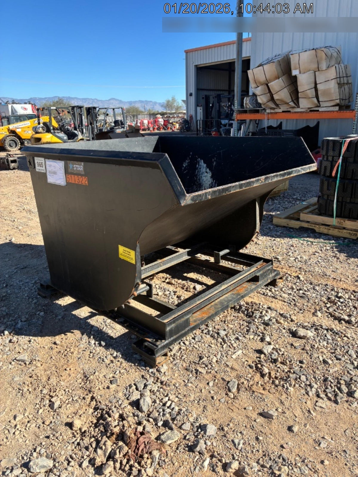 2025 STAR INDUSTRIES M-1820 - Self-Dump Hopper