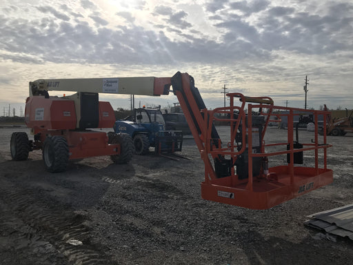 2019 JLG 800AJ