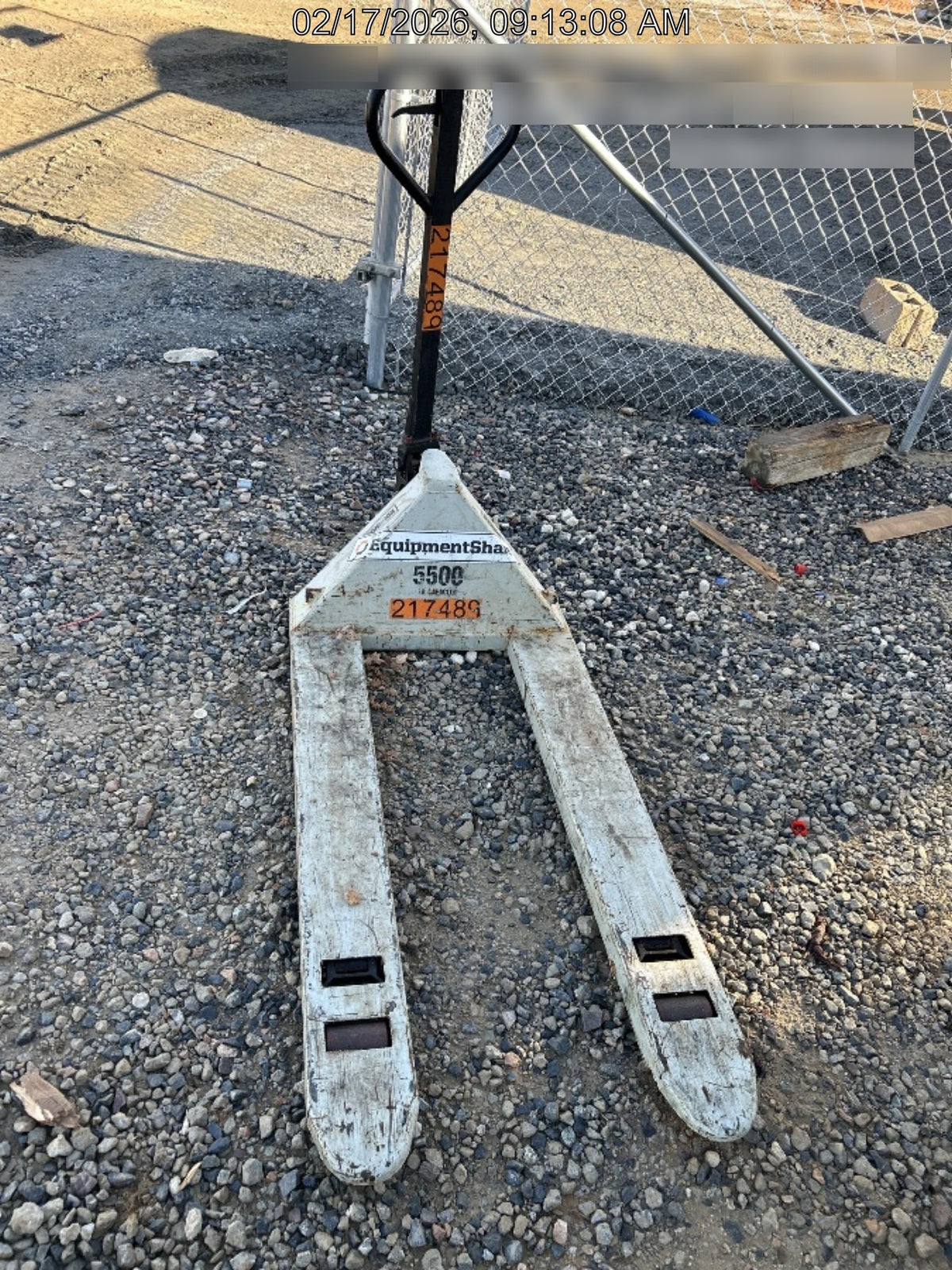 2022 ROUGHNECK 5,500lb Manual Pallet Jack - Roughneck