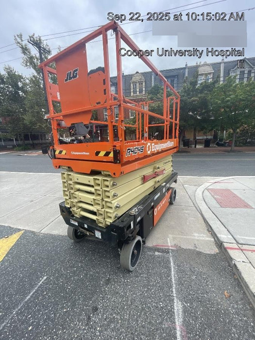 2022 JLG R4045