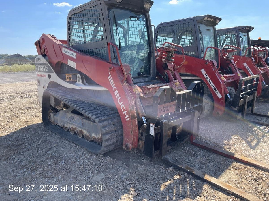 2020 Takeuchi TL12V-2 Cab, Rubber Track