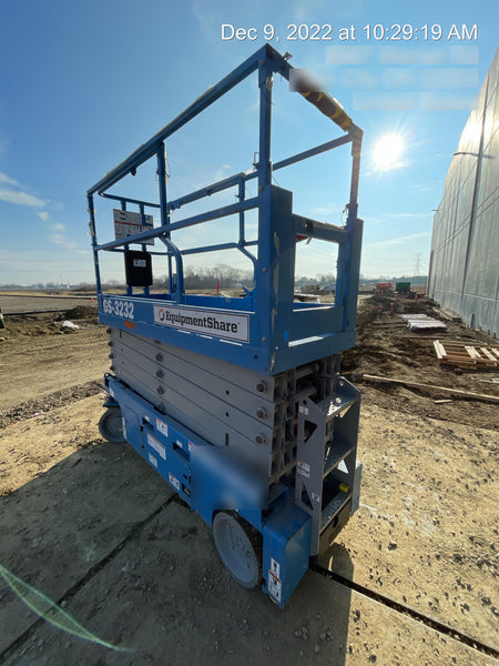 2022 GENIE GS-3232