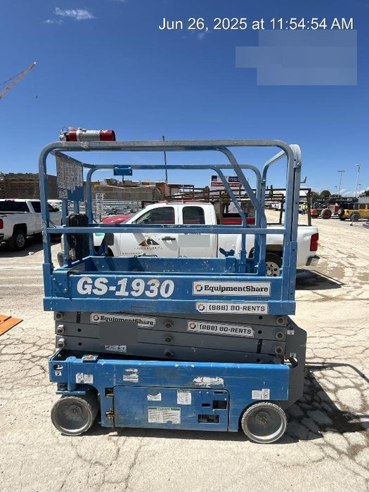 2019 Genie GS-1930 Fixed Rails with Chain Entry