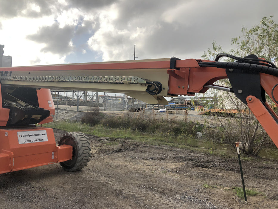 2021 JLG 660SJ