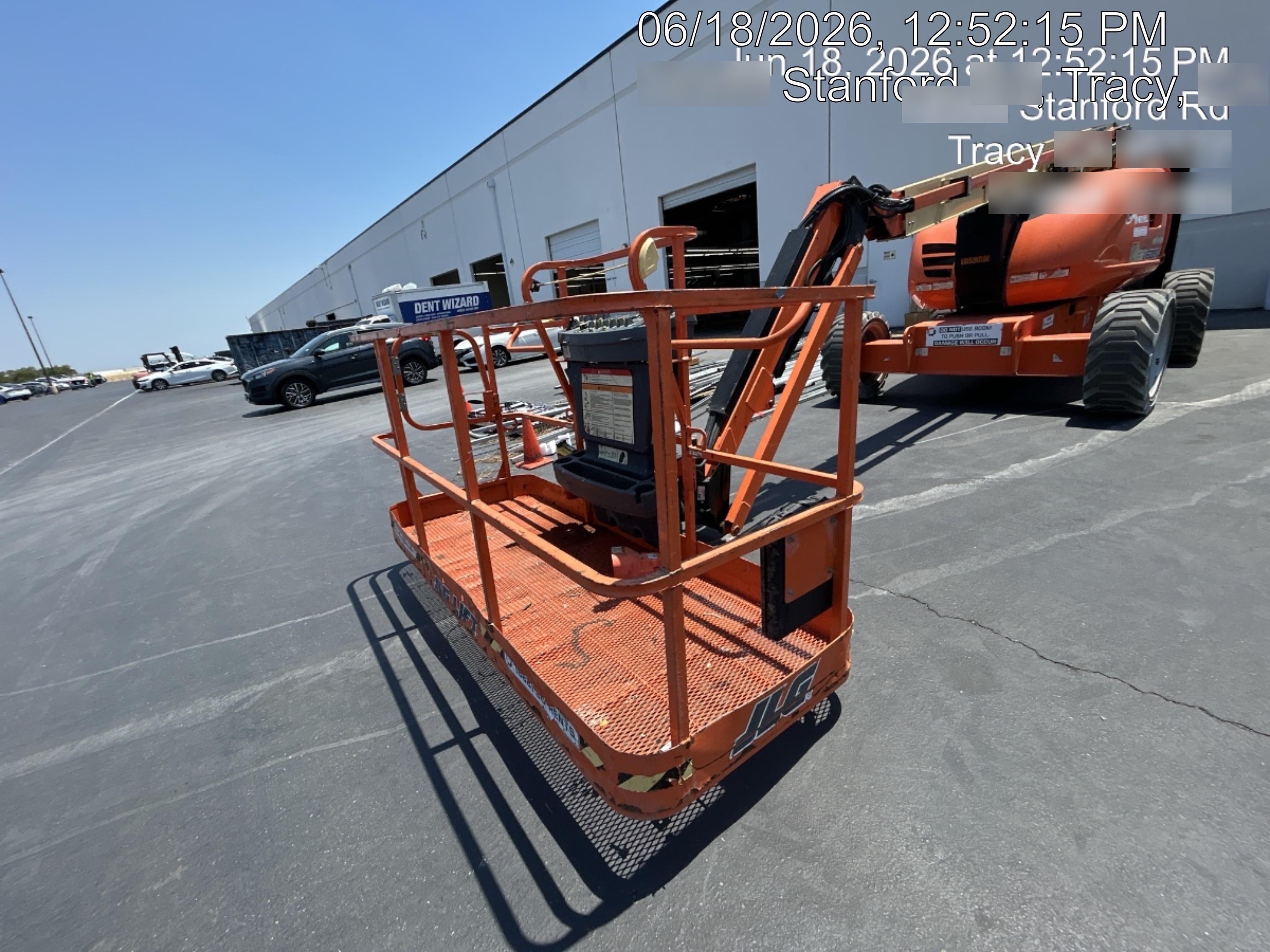 2021 JLG 600AJ