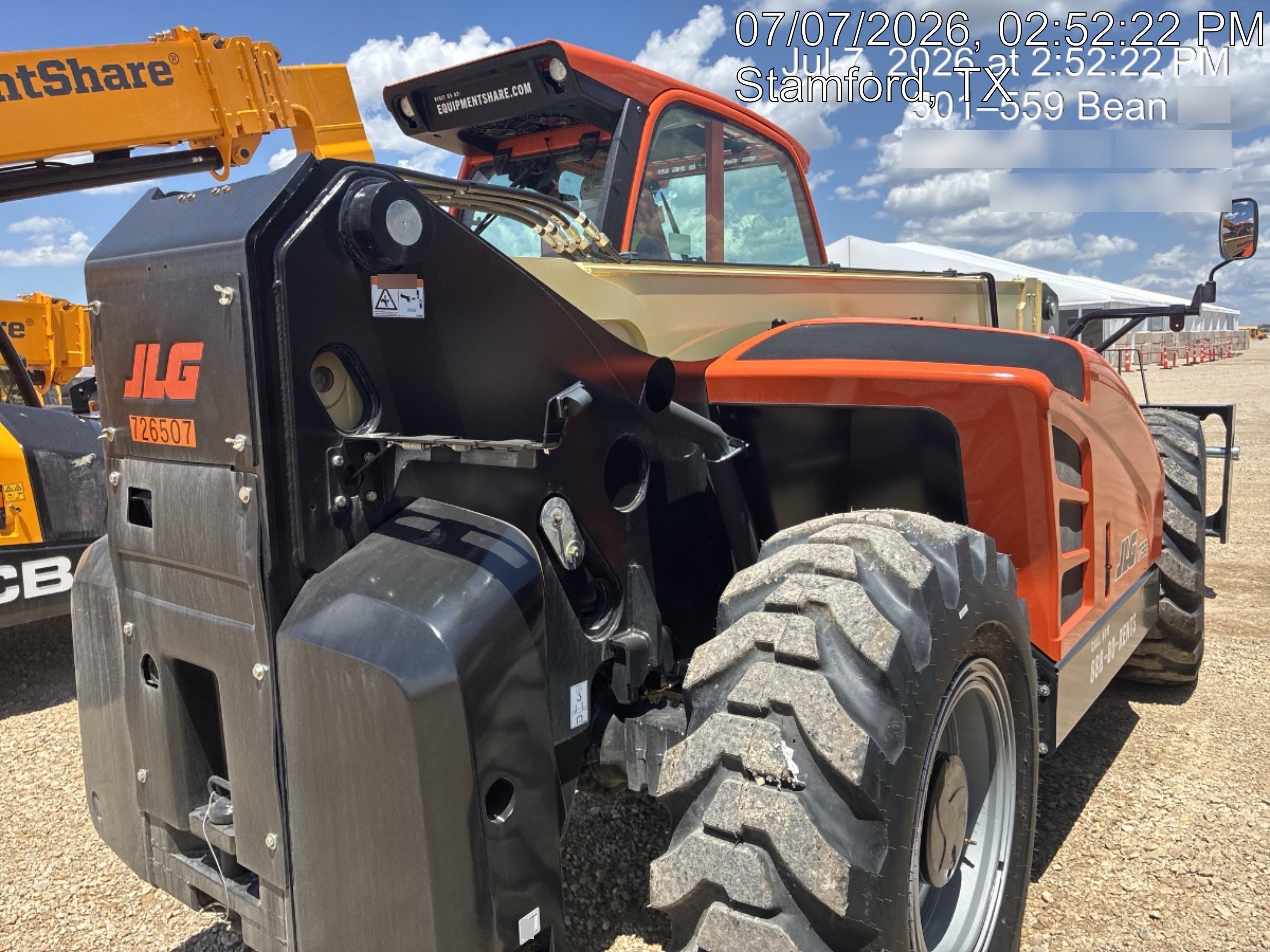2026 JLG 1732