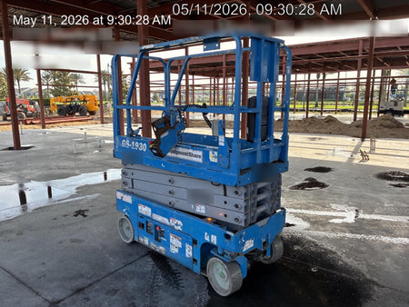2019 Genie GS-1930 Fixed Rails with Chain Entry