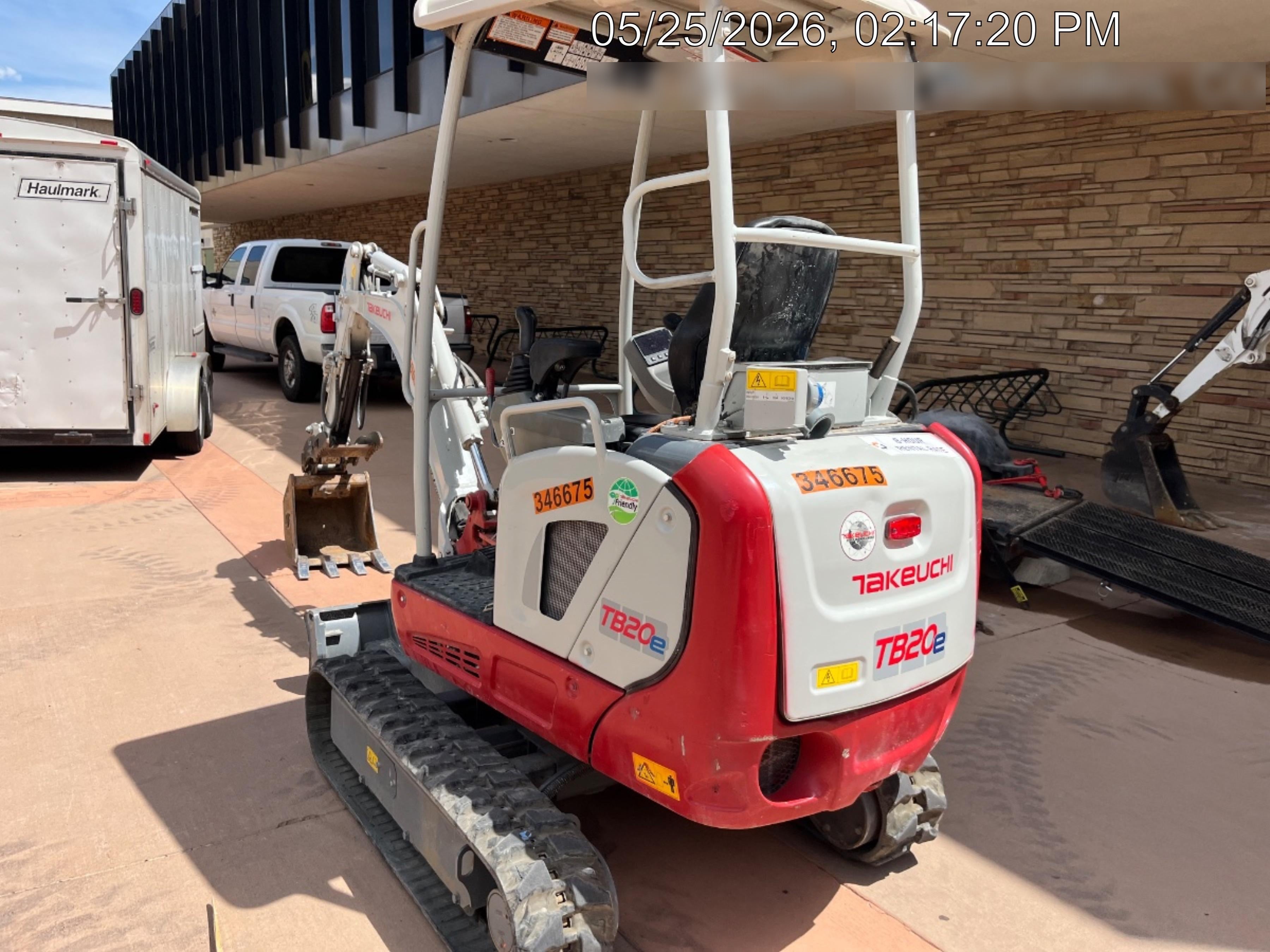2023 TAKEUCHI TB20e