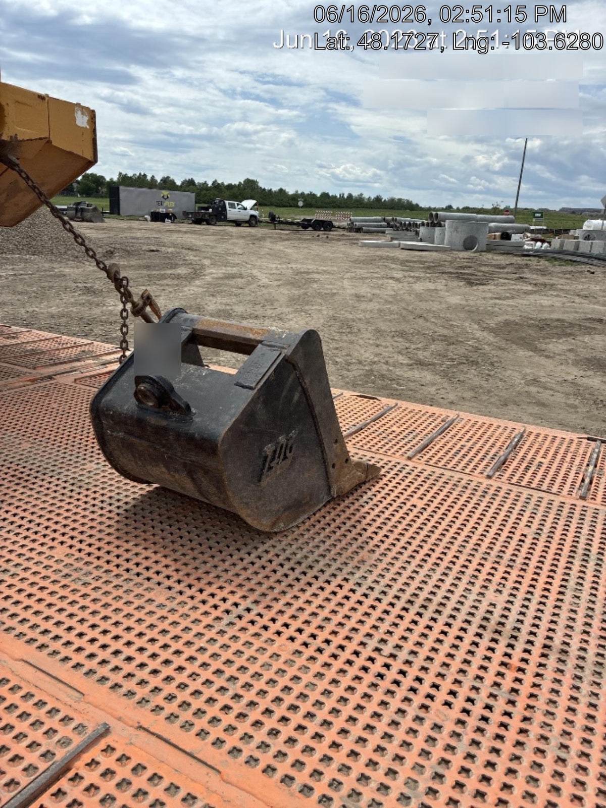 2025 TAKEUCHI 18" HD Bucket - Takeuchi
