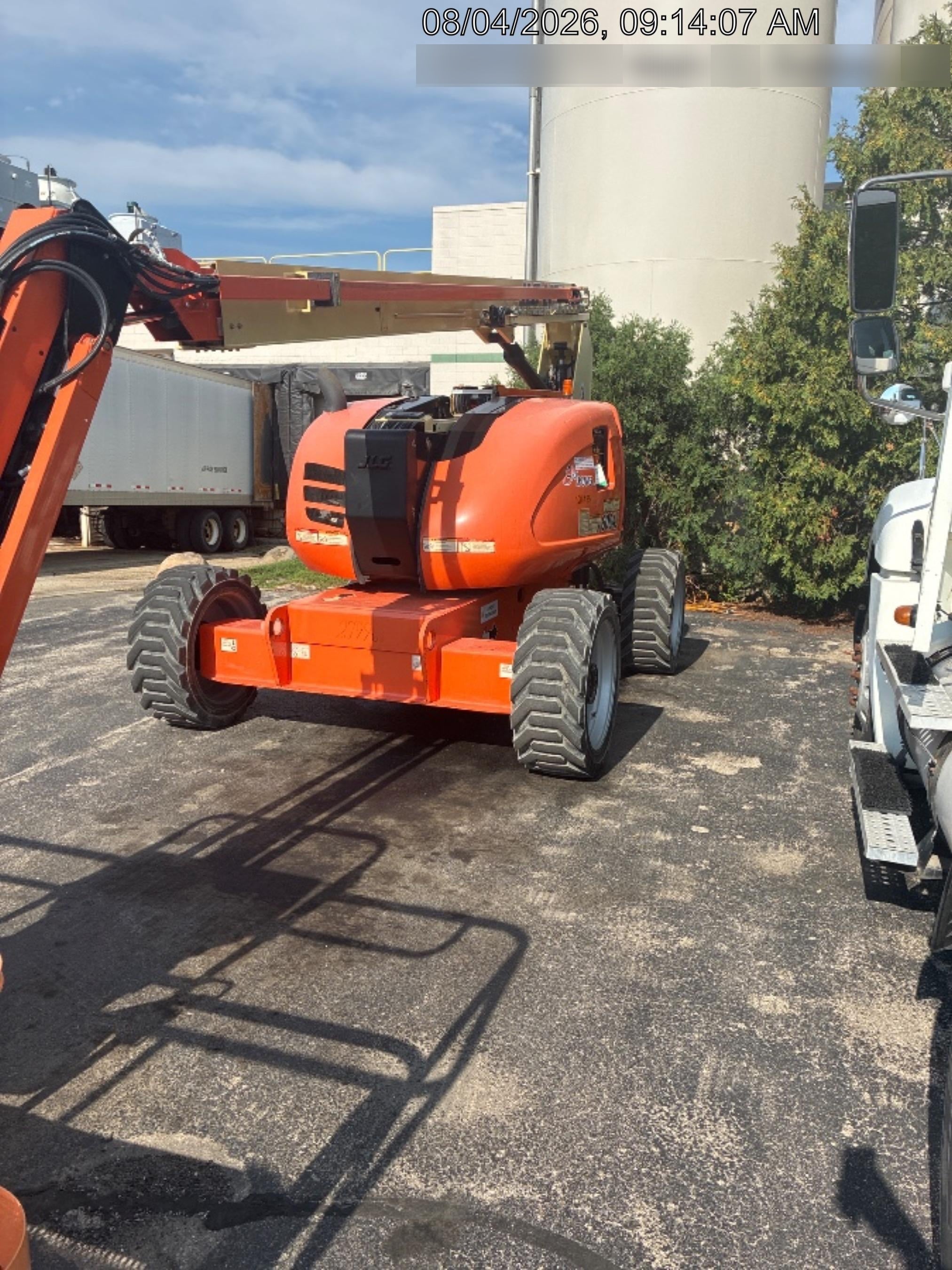 2021 JLG 600AJ