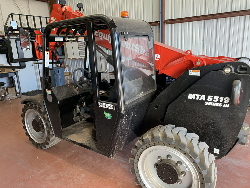 2022 MANITOU MTA5519