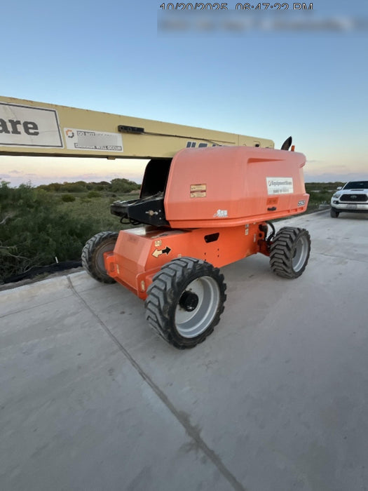 2019 JLG 660SJ