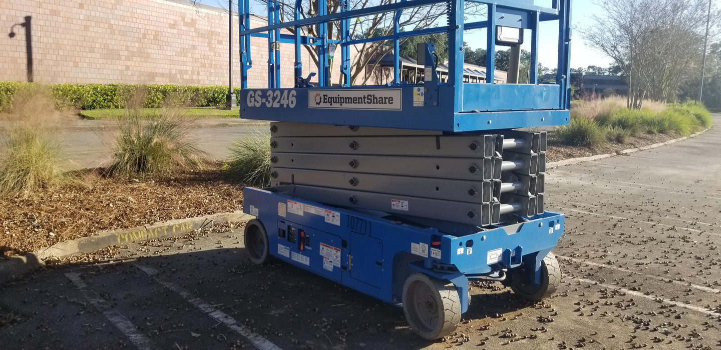 2020 Genie GS-3246 Standard, Folding full height swing gate