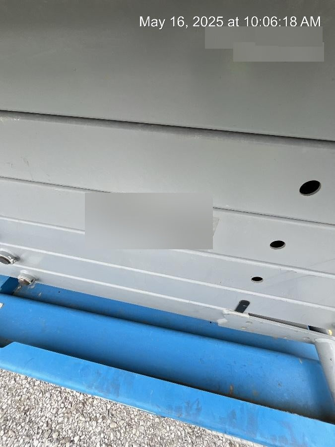 2019 Genie GS-4047 Folding rails with half height swing gate