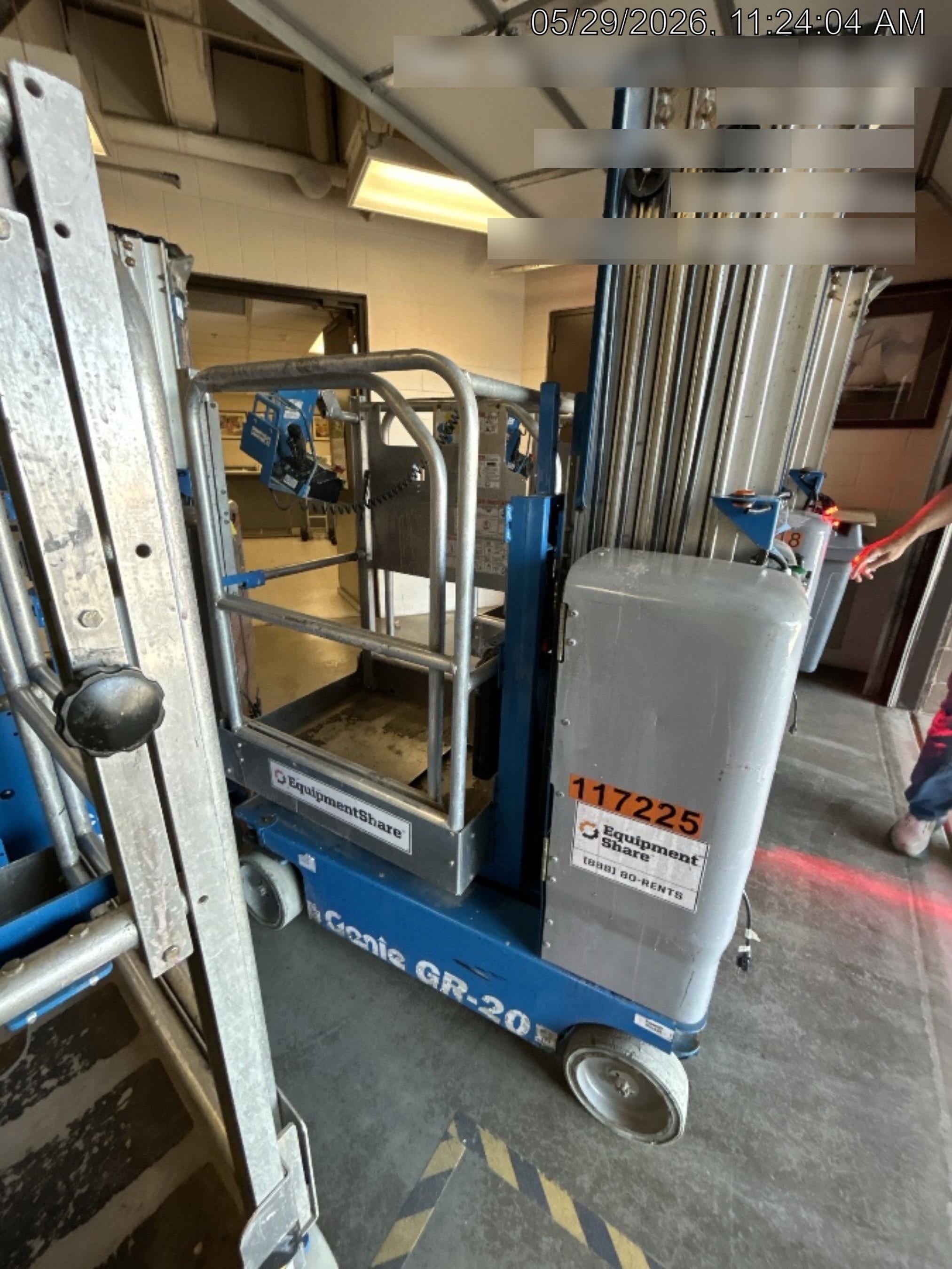 2020 GENIE GR-20