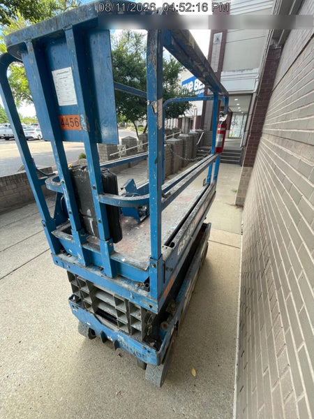 2019 Genie GS-1930 Fixed rails with chain Entry