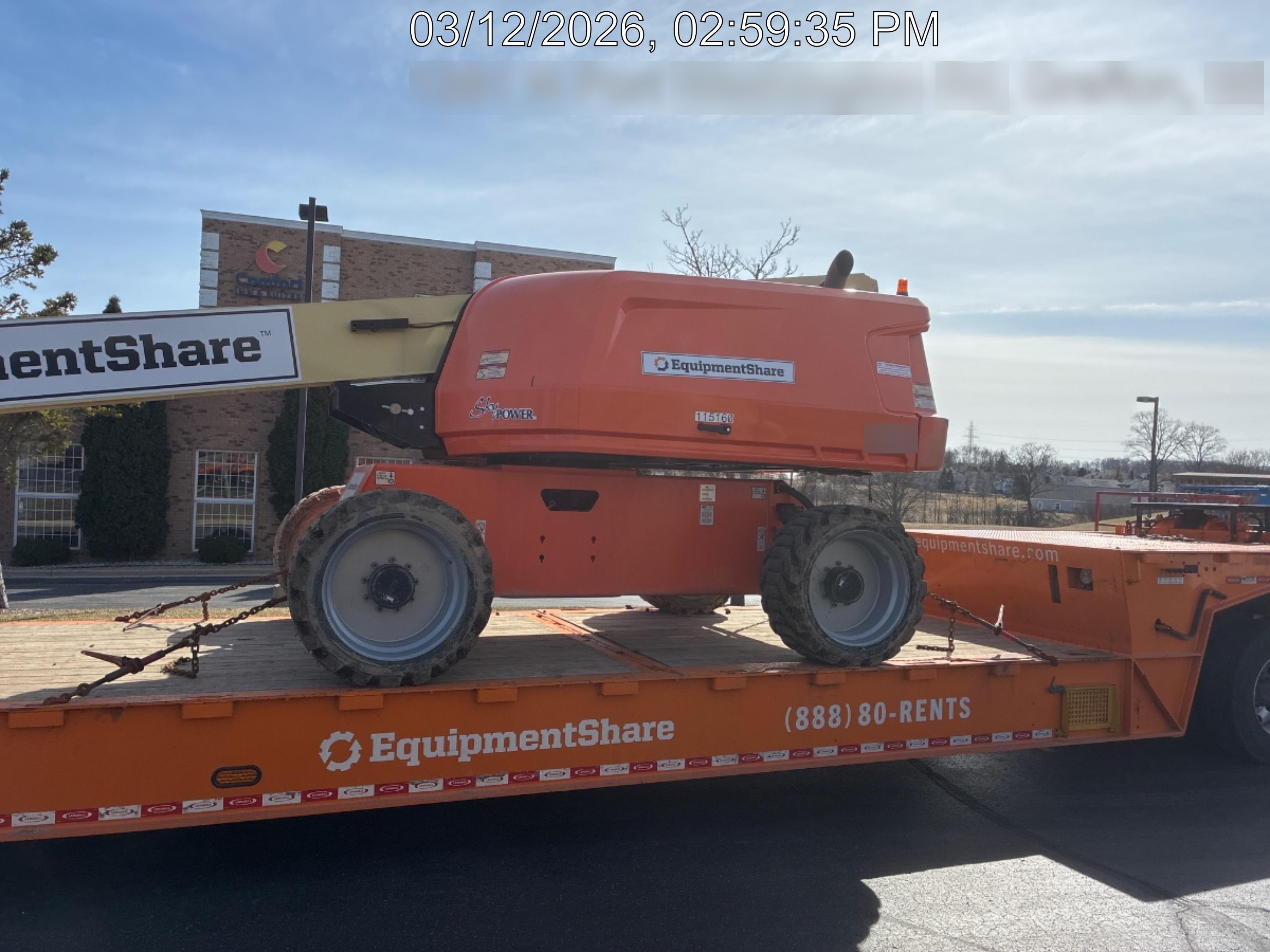 2021 JLG 600S